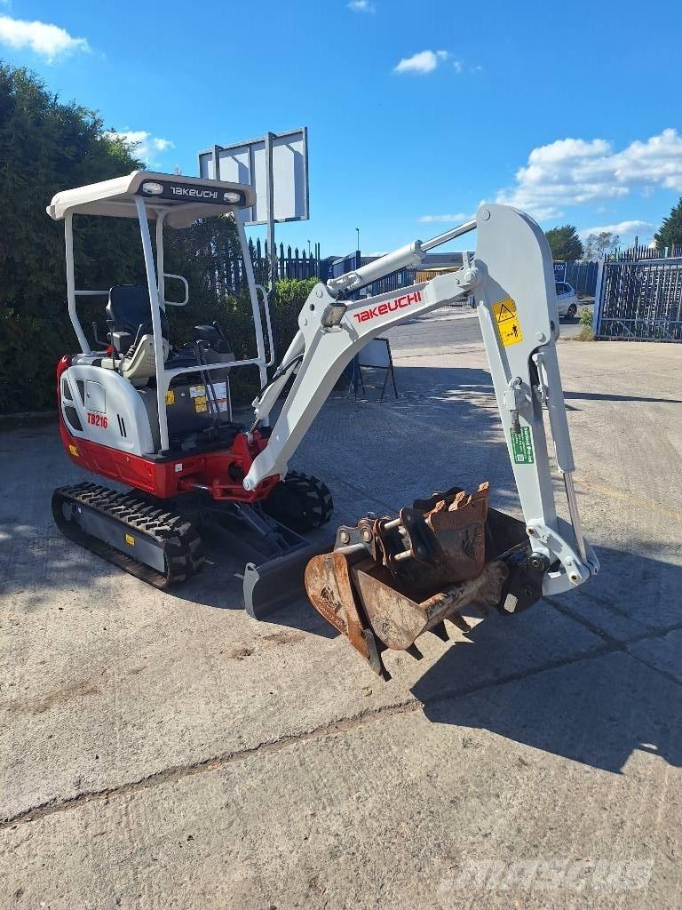Takeuchi TB 216 Minigrävare < 7t