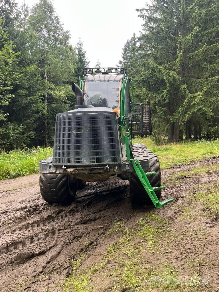 John Deere 1510 E Skotare