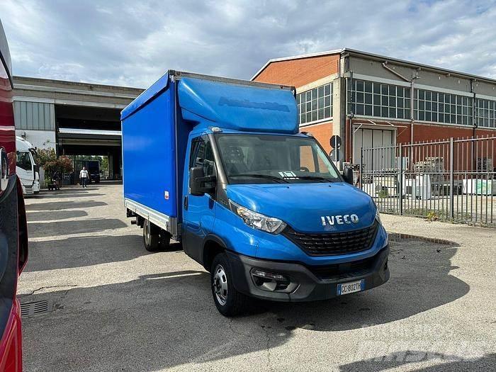 Iveco 35C16 Övriga bilar