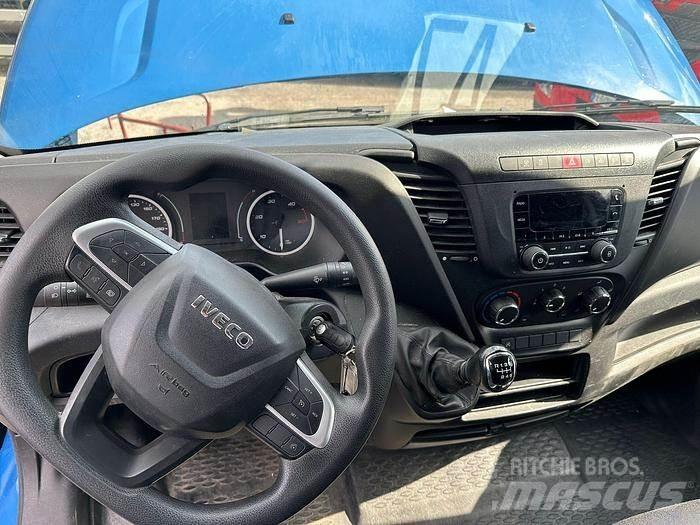 Iveco 35C16 Övriga bilar