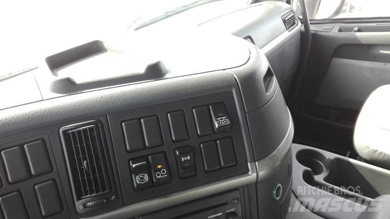 Volvo FM 12 340 8X2 Chassier