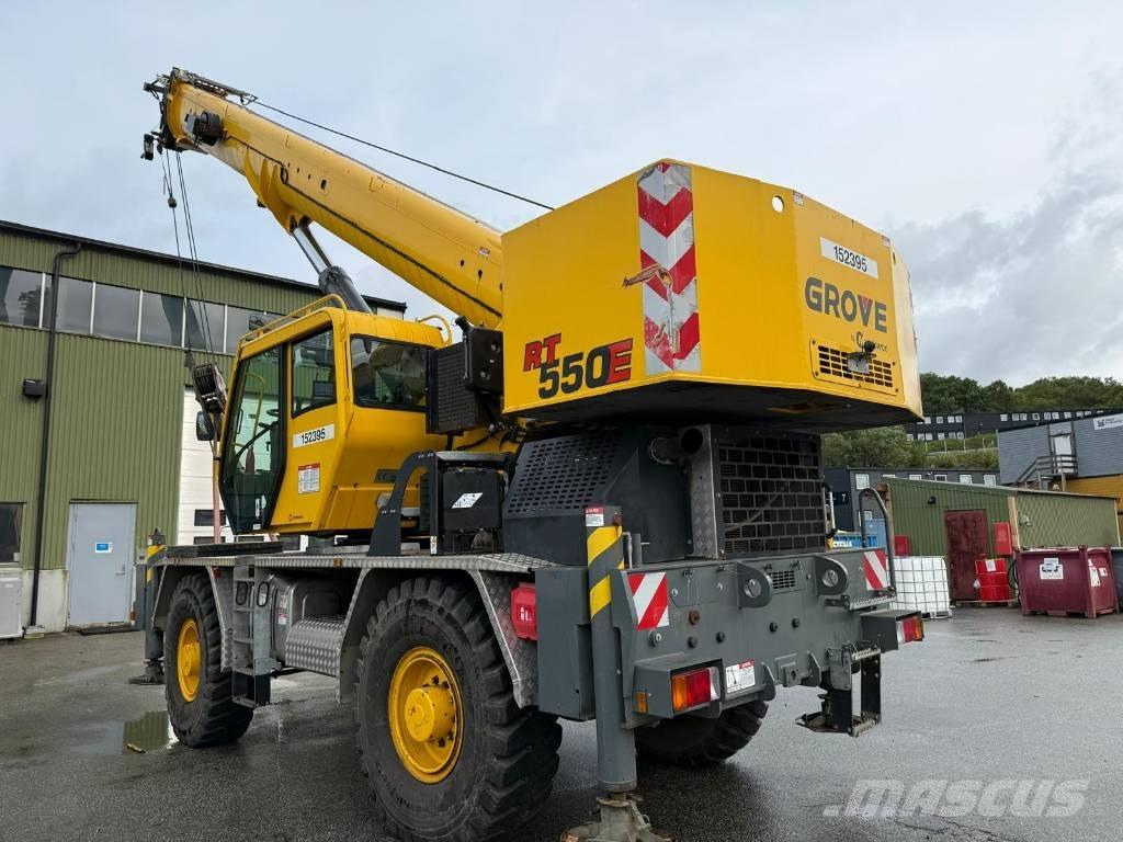 Grove RT 550 E Terrängkranar (Grov terräng)