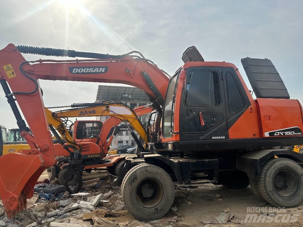 Doosan 150 Hjulgrävare