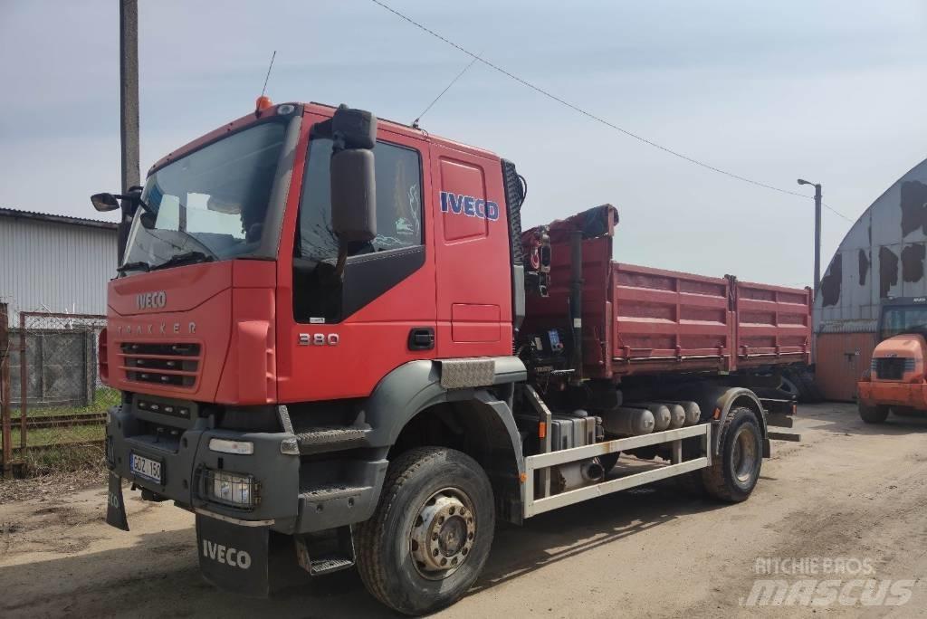 Iveco Trakker 380 Tippbilar