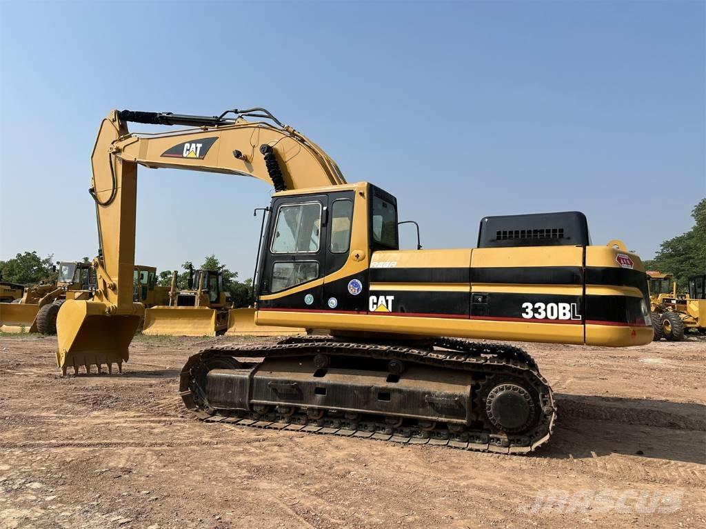 CAT 330 B L Bandgrävare