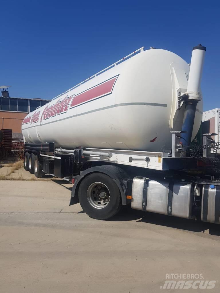 Fruehauf BENALU TC34 Tanktrailer