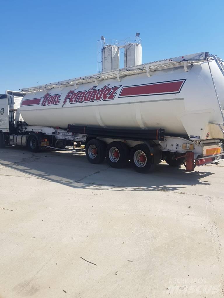 Fruehauf BENALU TC34 Tanktrailer