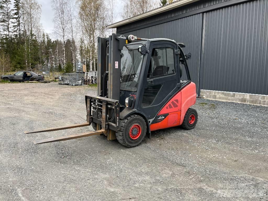 Linde H30D-02 Dieselmotviktstruckar