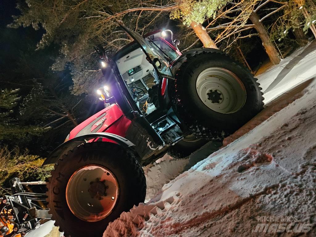 Valtra N154 Traktorer