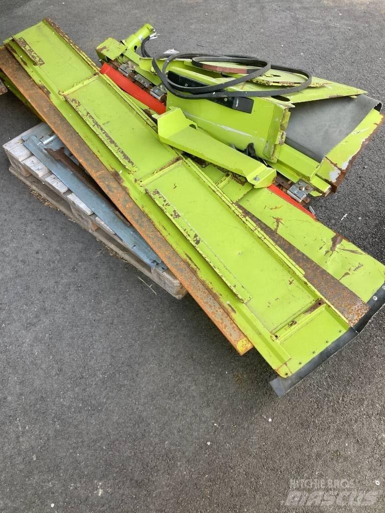 CLAAS Tucano 480 Skördetröskor