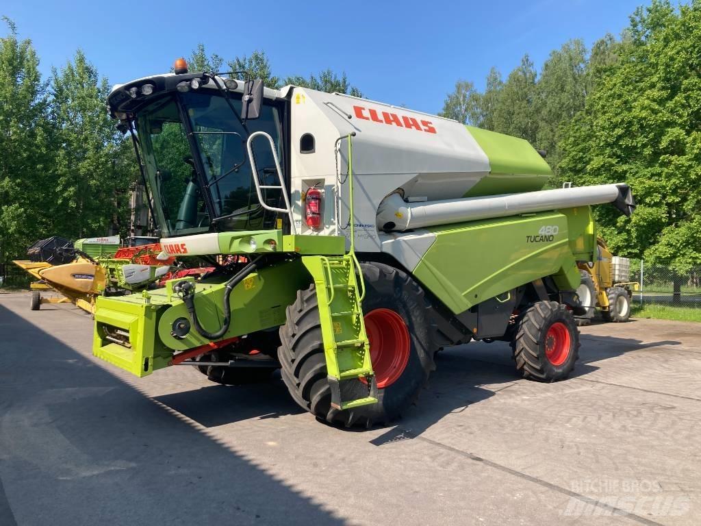 CLAAS Tucano 480 Skördetröskor