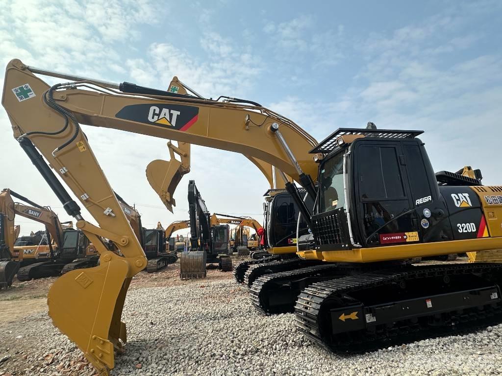 CAT 320 D Bandgrävare