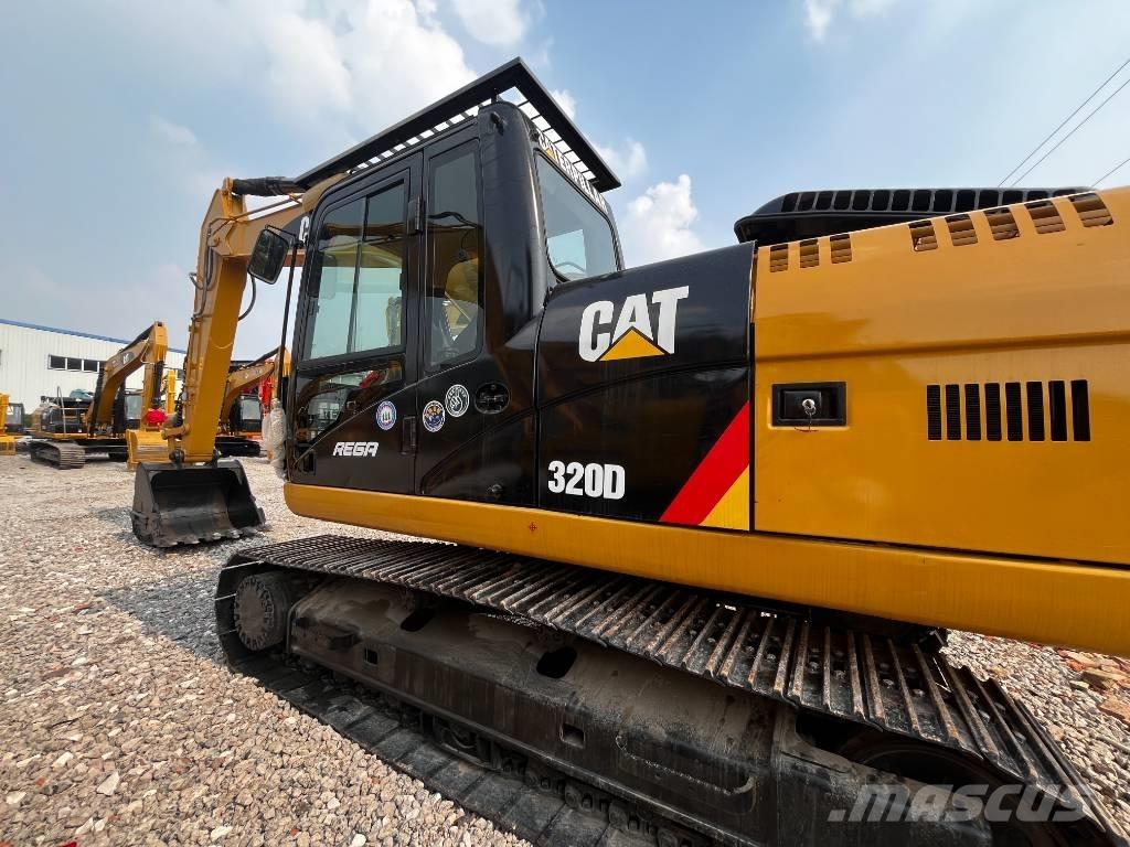 CAT 320 D Bandgrävare