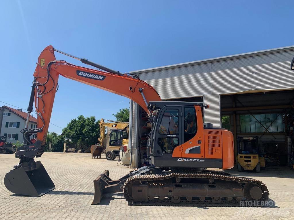 Doosan DX 235 LCR-5 Bandgrävare