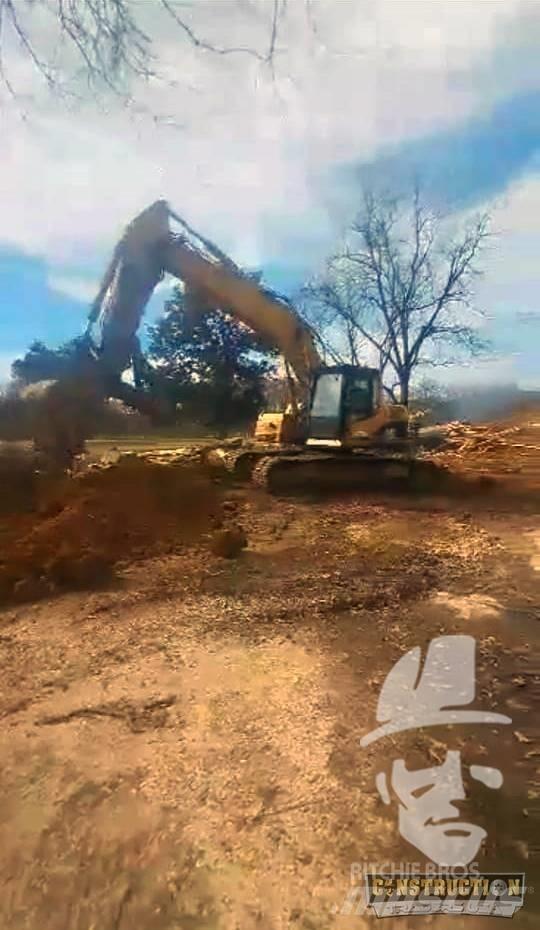 CAT 320 C LU Bandgrävare