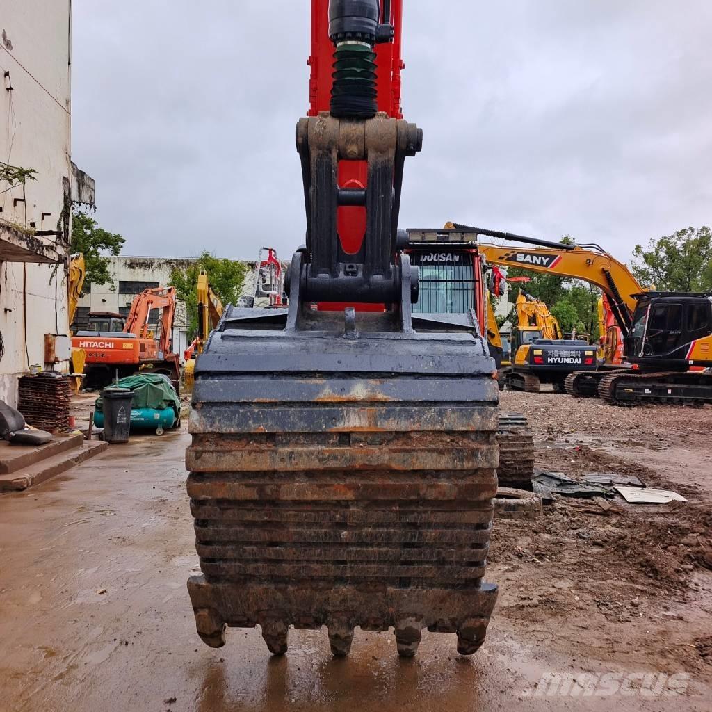 Doosan DX 340 LC Bandgrävare