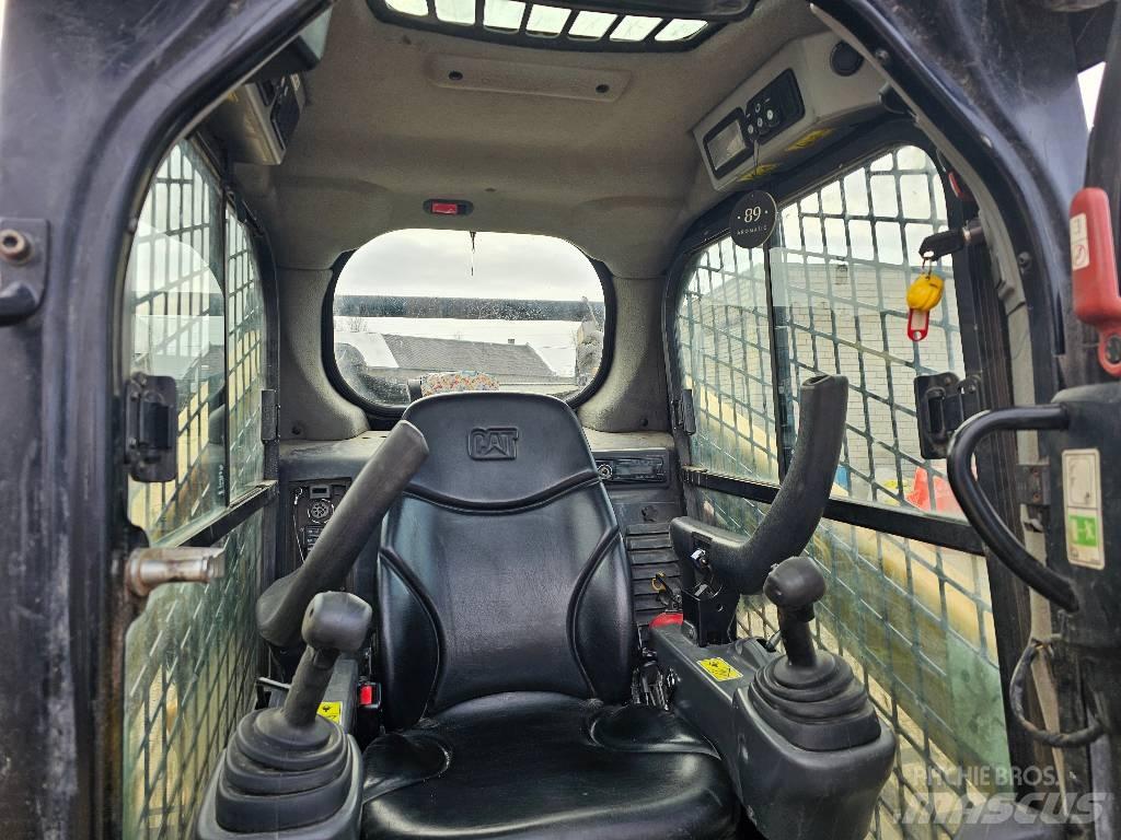 CAT 289 D Kompaktlastare