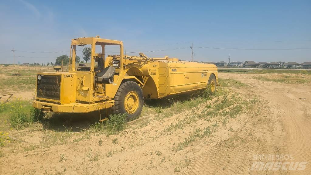 CAT 613 B Vattentankbilar