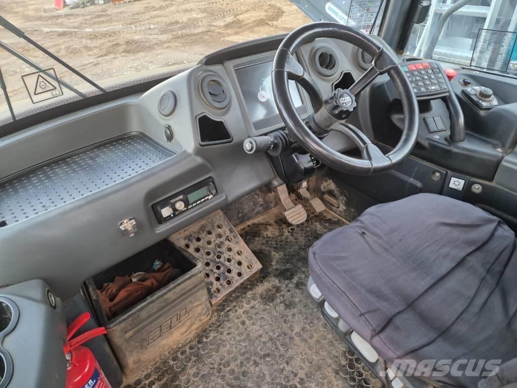 Bell B 30 E Midjestyrd dumper