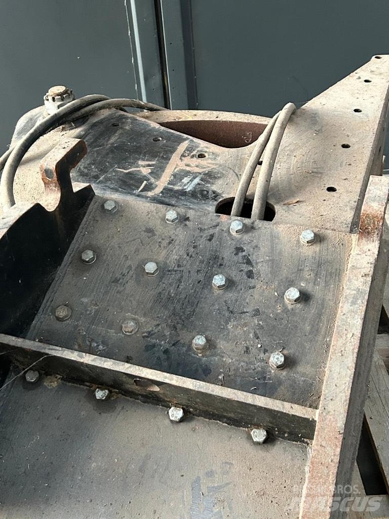 TMK  400 boomschaar Redskap till skogsmaskiner