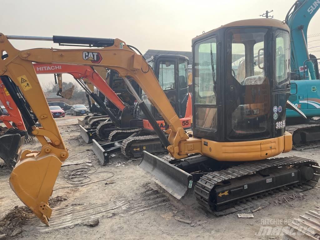 CAT 303.5ECR Minigrävare < 7t
