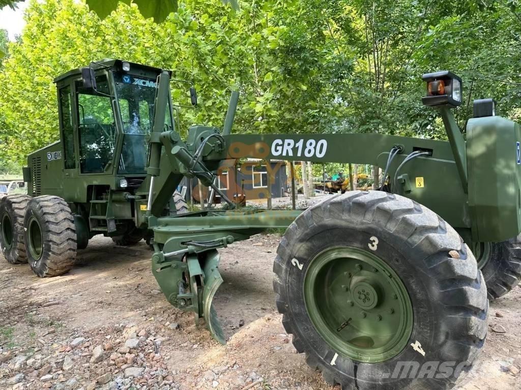 XCMG GR 180 Väghyvlar