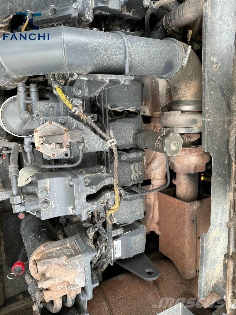 Komatsu PC 450 LC Bandgrävare
