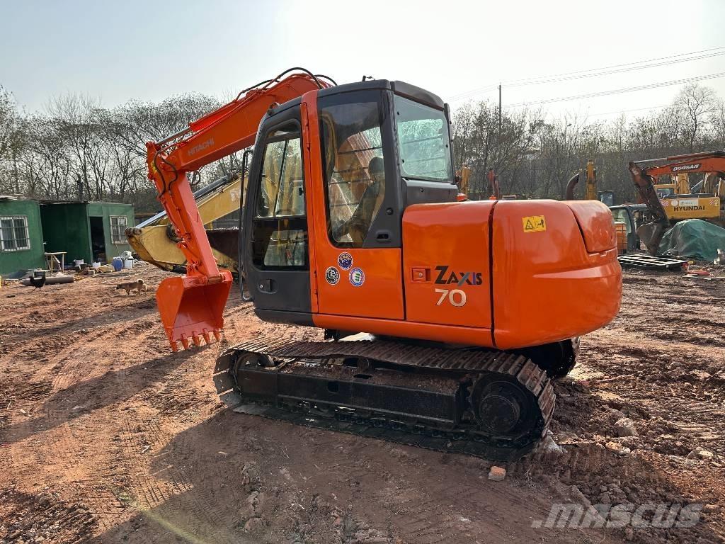 Hitachi ZX 70 Midigrävmaskiner 7t - 12t