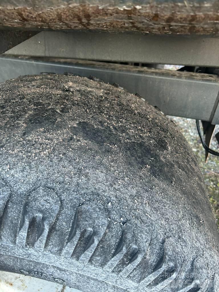  K VAGNEN 11,0 Tippvagnar