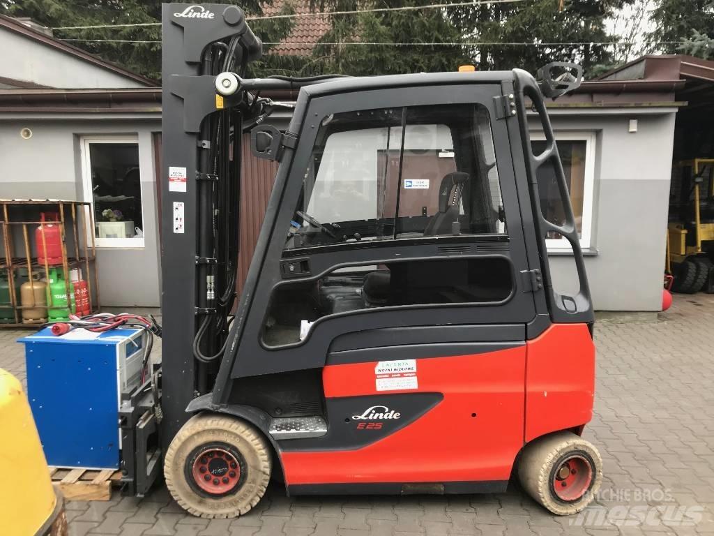 Linde E25H-01/600 Elmotviktstruckar