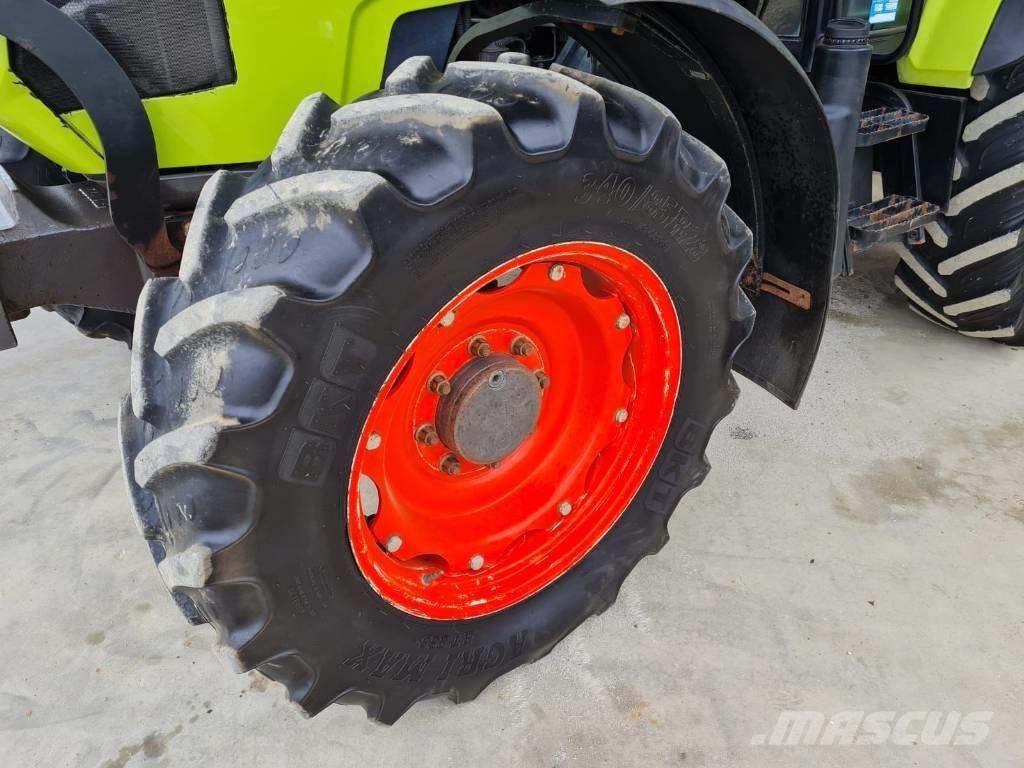 CLAAS Arion 410 Traktorer