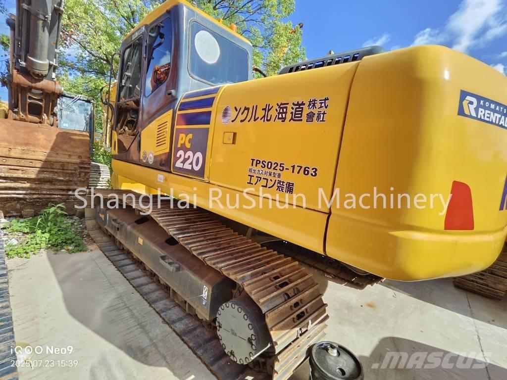 Komatsu 220-7 Bandgrävare