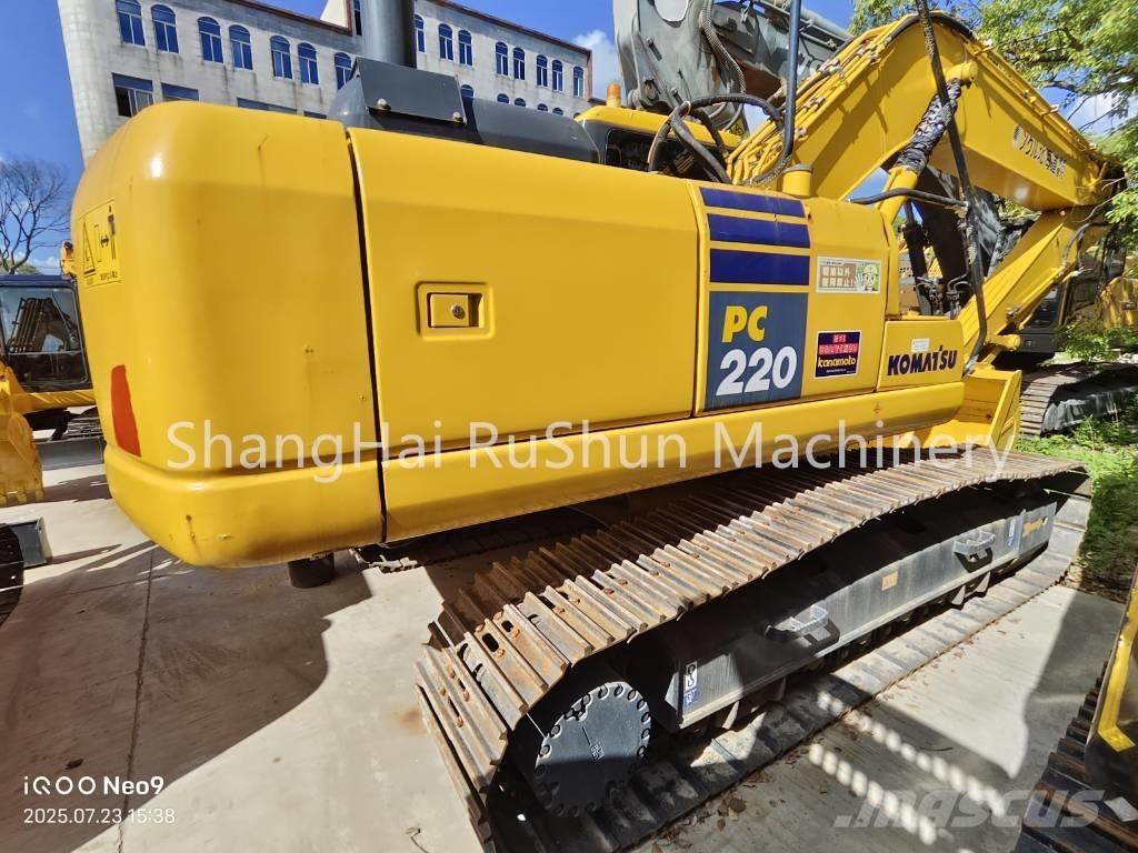 Komatsu 220-7 Bandgrävare