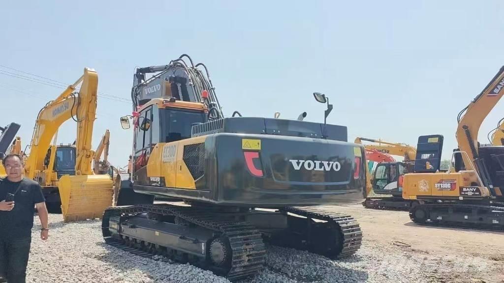 Volvo EC 300 D L Bandgrävare