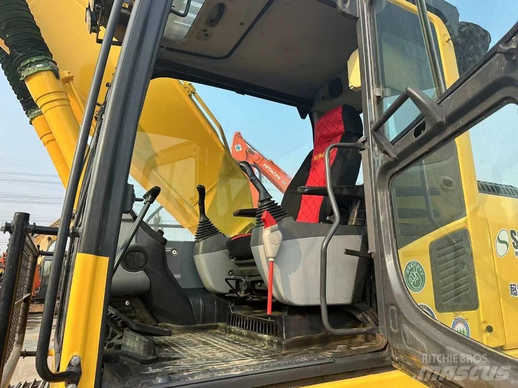 Komatsu PC 200LC Bandgrävare