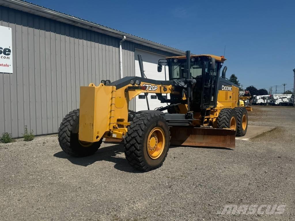 John Deere 672 GP Väghyvlar