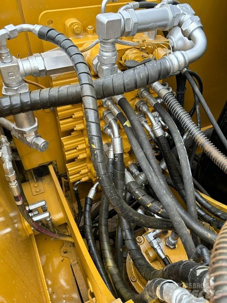 CAT 308E2 Bandgrävare