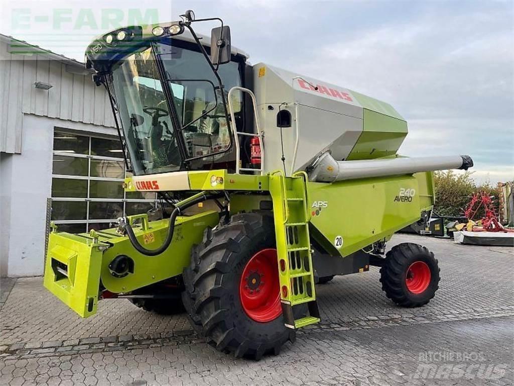 CLAAS avero 240 Skördetröskor