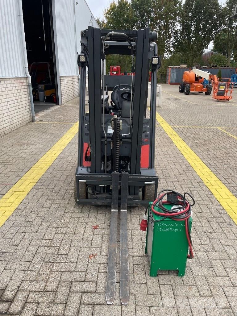 Linde E 16 H-02 Elmotviktstruckar