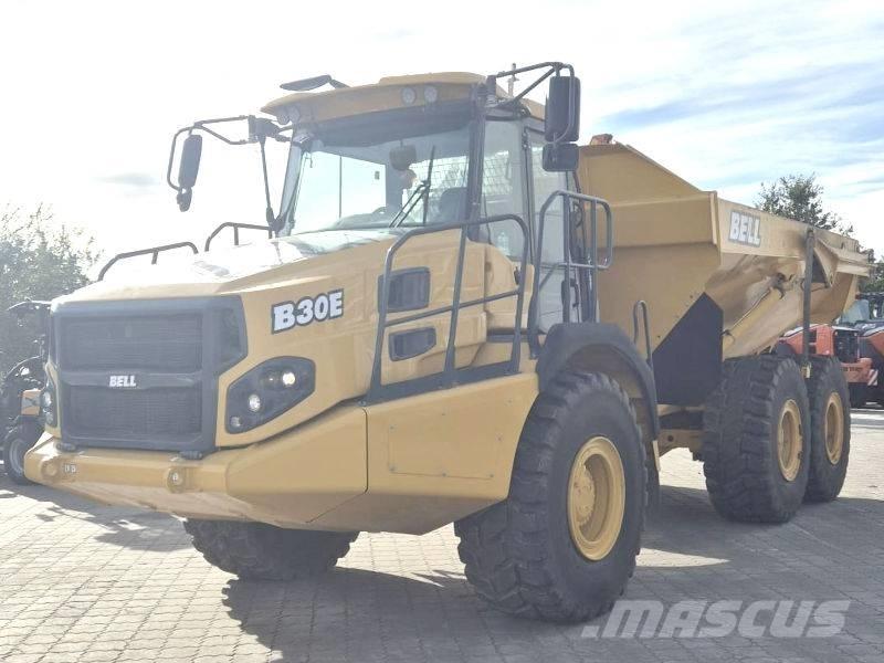 Bell B 30 E Midjestyrd dumper