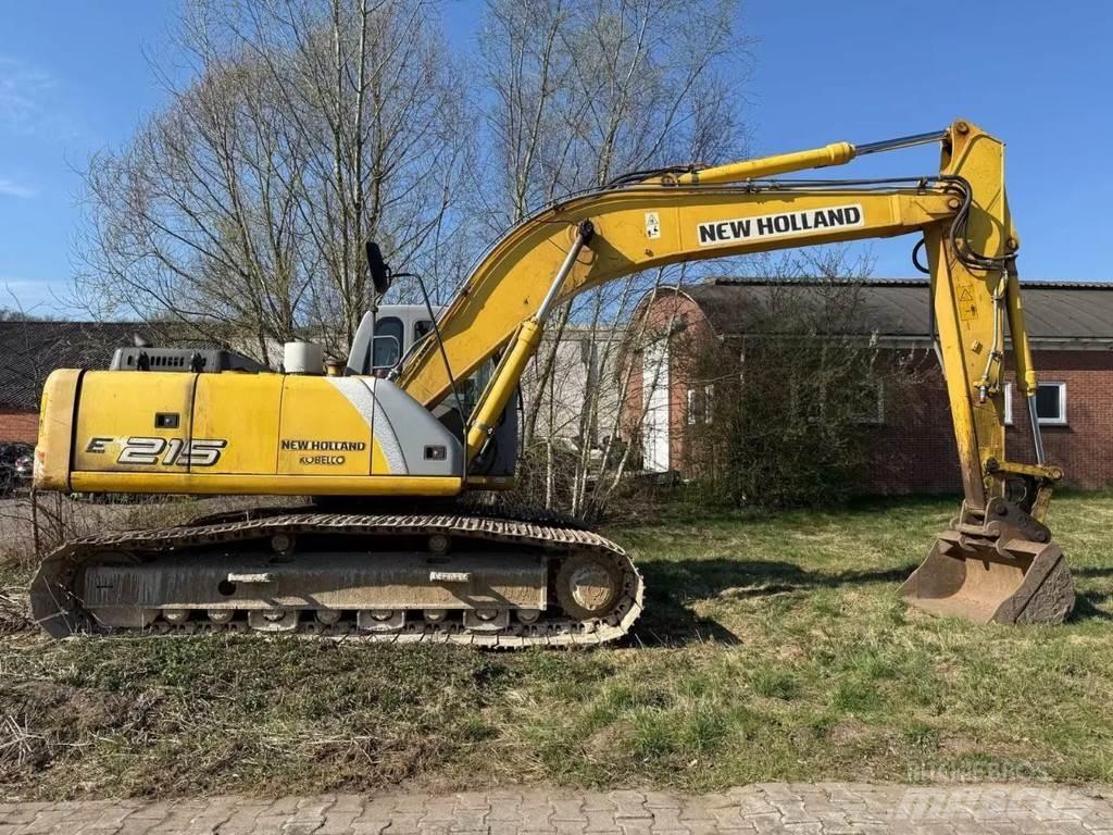 New Holland E215 Bandgrävare
