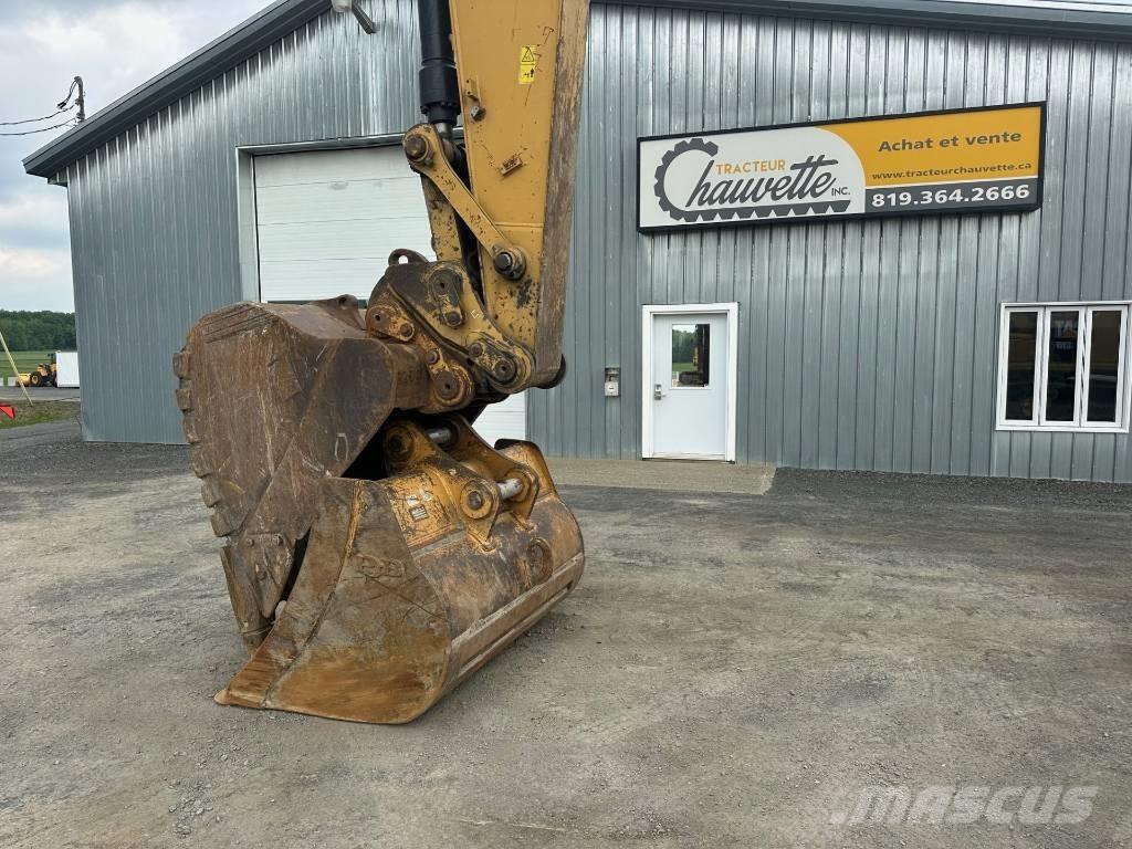 CAT 330F L Bandgrävare