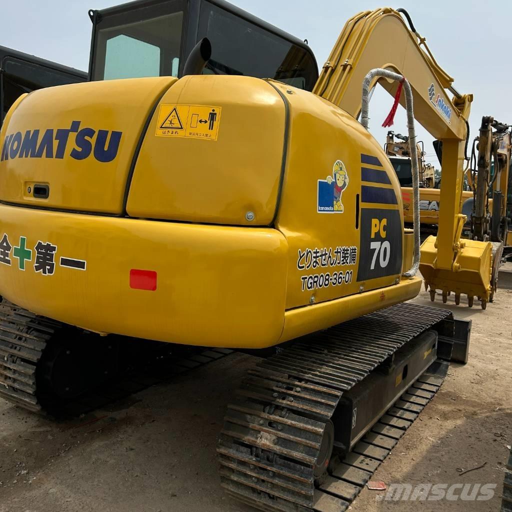 Komatsu 70-8 Bandgrävare