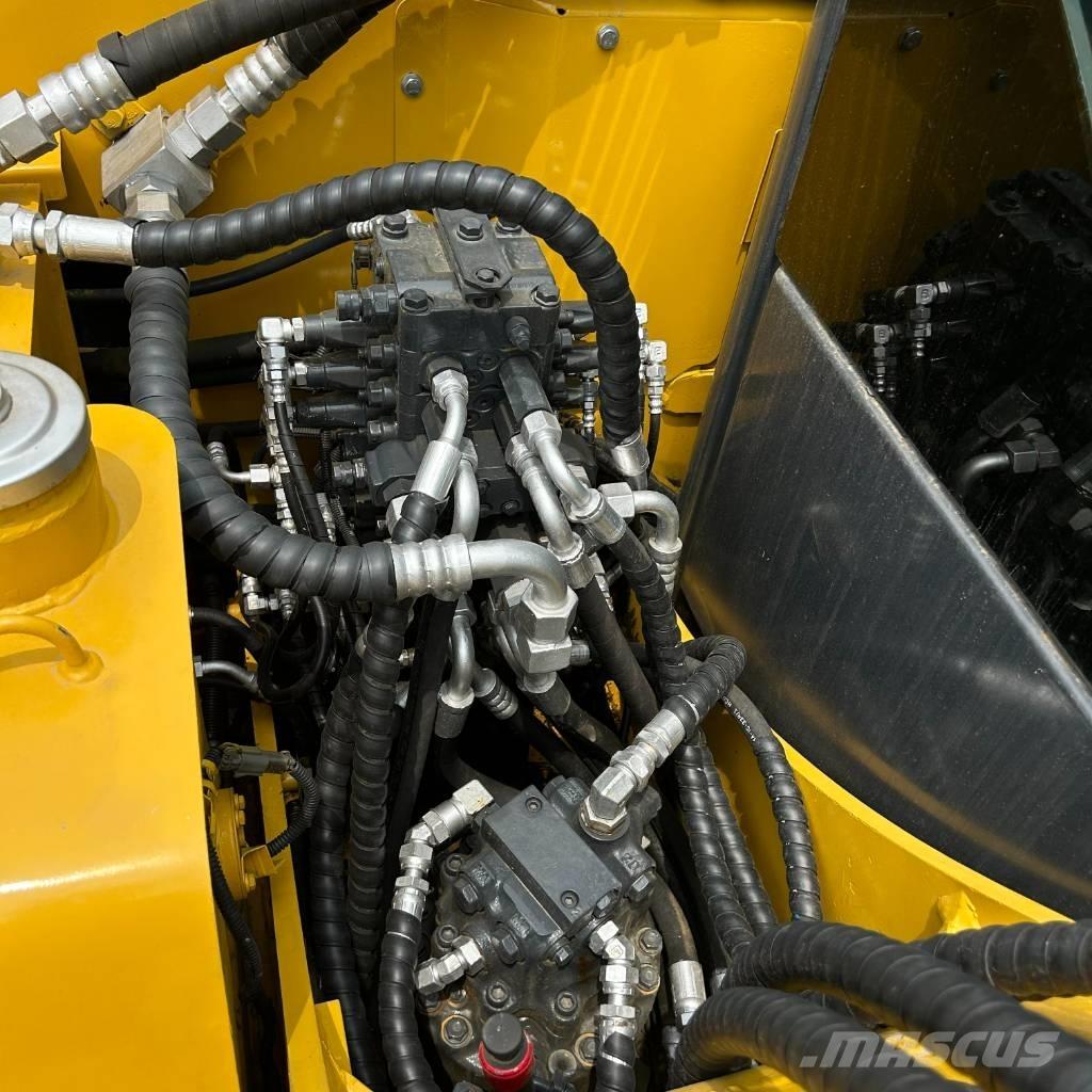 Komatsu 70-8 Bandgrävare