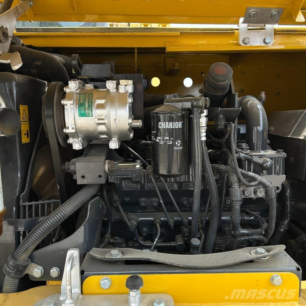 Komatsu 70-8 Bandgrävare