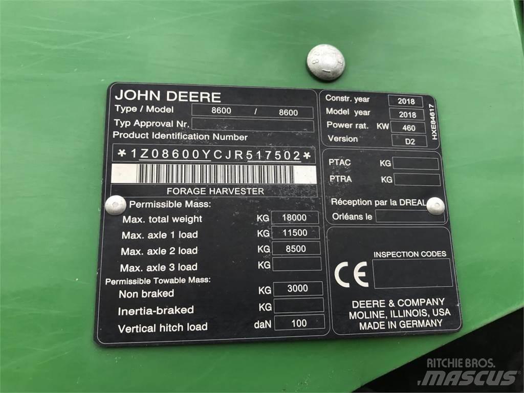 John Deere 8600 Självgående fälthackar