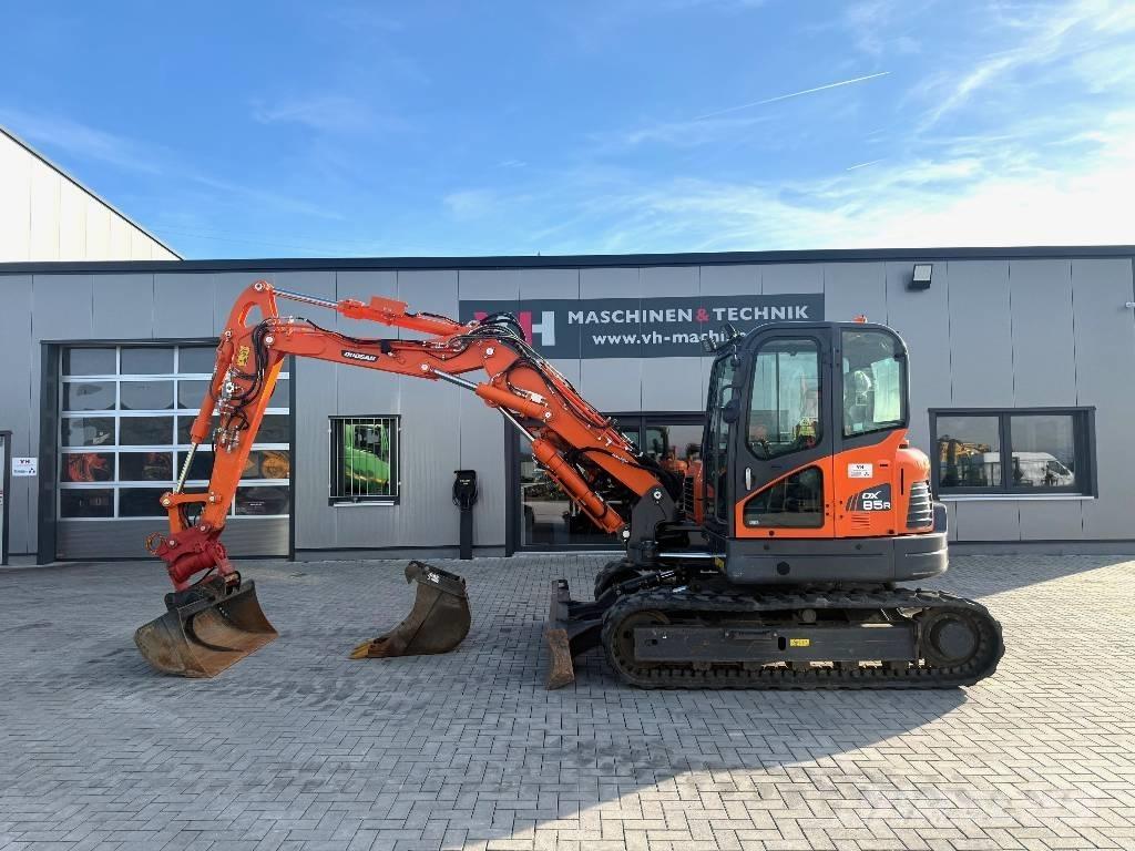 Doosan DX 85 R Midigrävmaskiner 7t - 12t