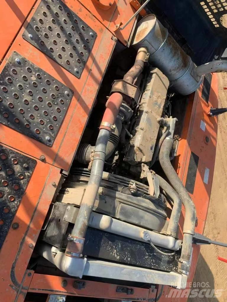 Hitachi zaxis330 Bandgrävare