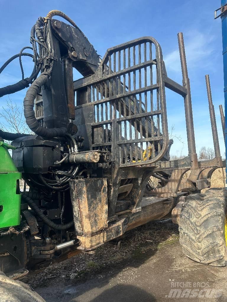 John Deere 1010 E Skotare