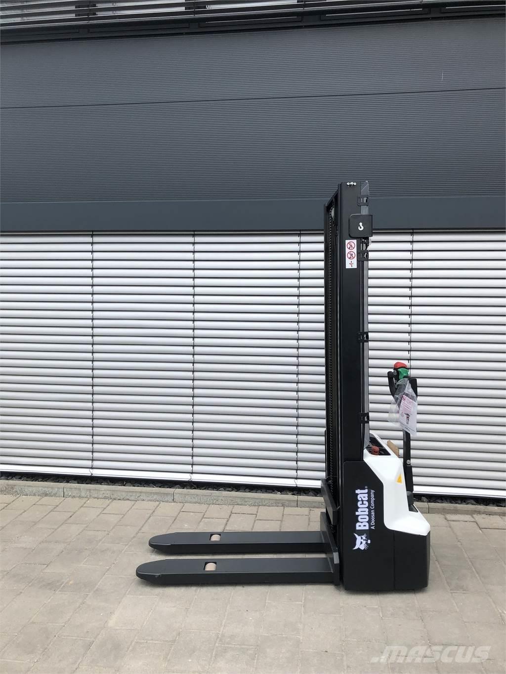 Bobcat LSM12N Staplare-led